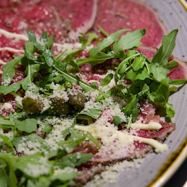 Carpaccio de bœuf truffé
